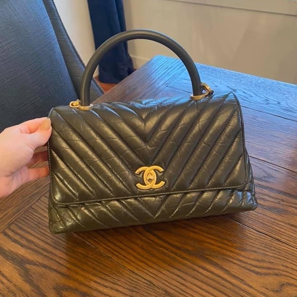 🌸 SOLD AUTHENTIC COCO TOP HANDLE🌸 - Picture 5 of 16